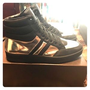 High top Gucci Sneakers